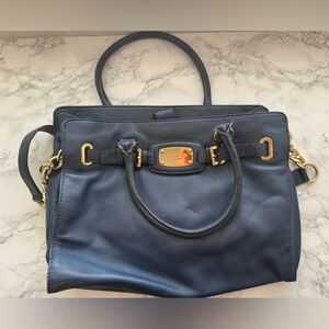 Michael Kors Elegant Navy Blue Leather Tote Bag